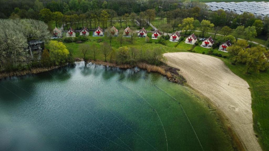 6P Vrijstaand Huis Met Royale Tuin En Hottub Евейк Екстер'єр фото